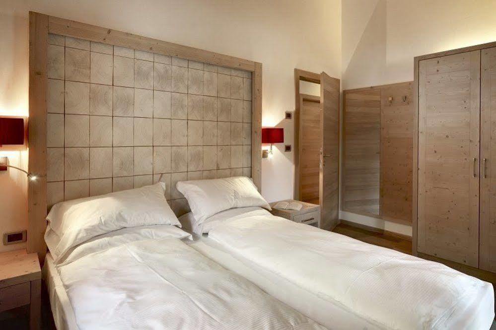 Color Home Suite Apartments Predazzo Kültér fotó